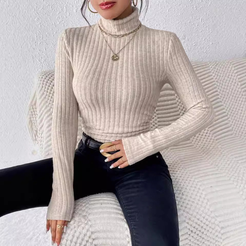V-Ausschnitt Pullover mit Strukturstreifen – Eleganter Strickstyle